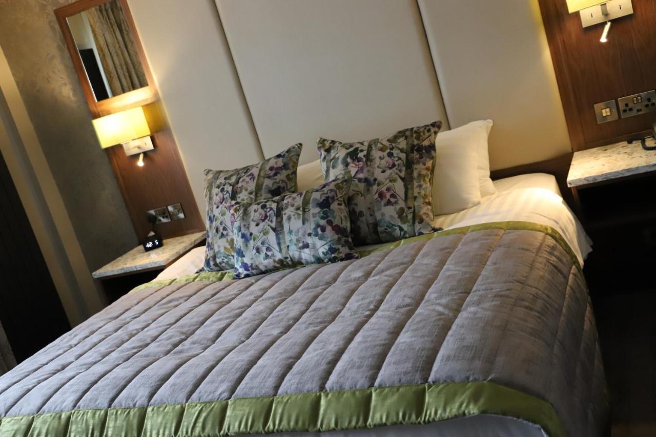 The Valley Hotel & Carriage Gardens Fivemiletown Εξωτερικό φωτογραφία