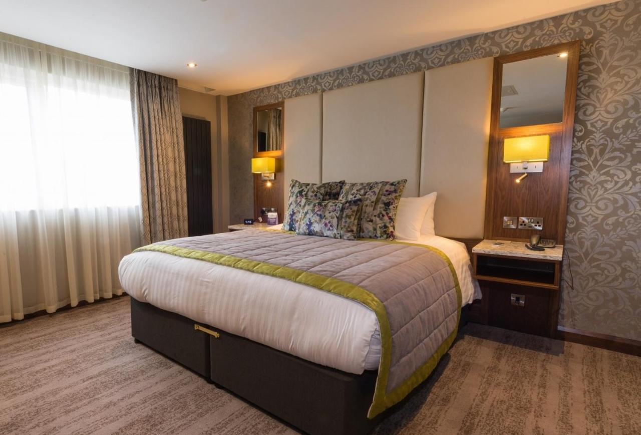 The Valley Hotel & Carriage Gardens Fivemiletown Εξωτερικό φωτογραφία