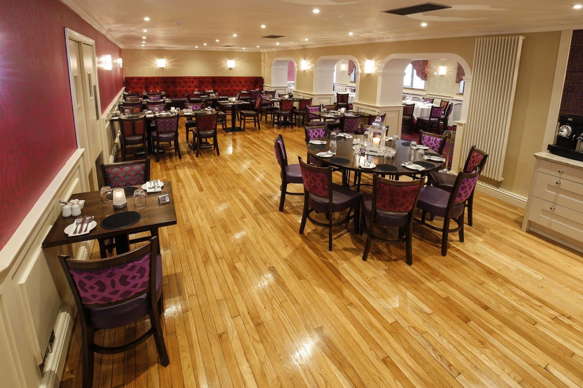 The Valley Hotel & Carriage Gardens Fivemiletown Εξωτερικό φωτογραφία